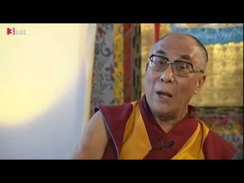 Video: Olaf De Fleur Folgt Einem Buddhistischen Mönch, Der Versucht, 