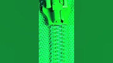 Zipper in macro #smartcloseup #asmr