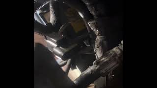 Investing A Hydraulic Leak In A 1050Rt Posi Track Under Carriage