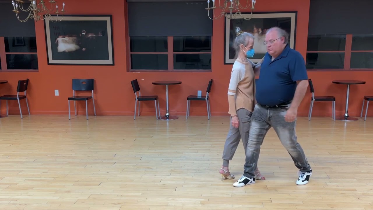 Close Embrace Part 2 - Walking Outside Partner and the Cruzada    