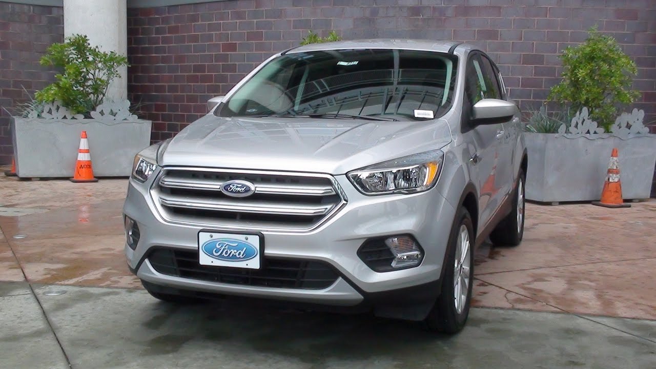 2017 Ford Escape SE Auto Show Test Drive - Nexccelerator - YouTube