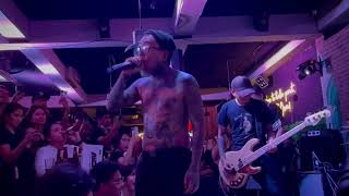 CHIKSILOG - Kamikazee (Gig for a cause) TakeOver Lounge