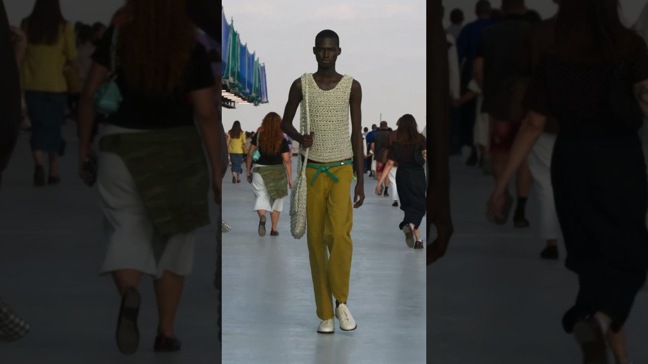 MOSCHINO SS27 IN MOTION