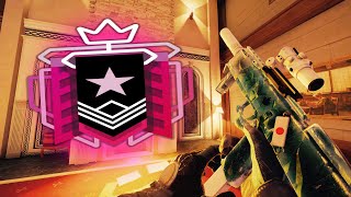 THIS IS WHY I HAVE THE BEST AIM ON CONTROLLER - Rainbow Six Siege