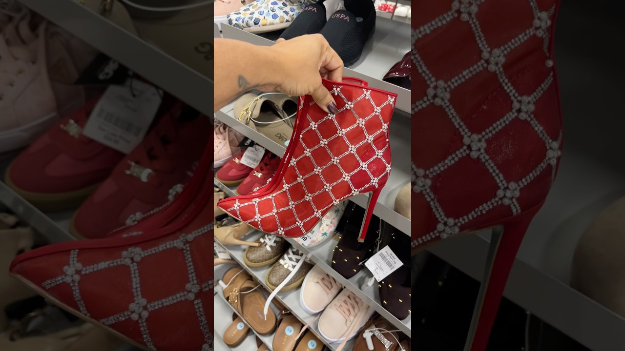 Ботинки Betsey Johnson в магазине @burlington 