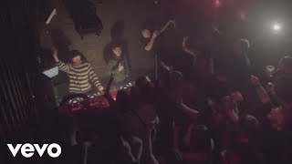 LF System - Dancing Shoes (Take Me Higher) (Live Visual)