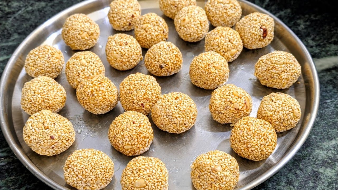 सर्दियों की मिठास – तिल गुड़ के देसी लड्डू  रेसिपी !