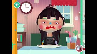 Toca Kitchen making everything disgusting so they can barf and faint and die. Toca kitchen to vomit screenshot 5