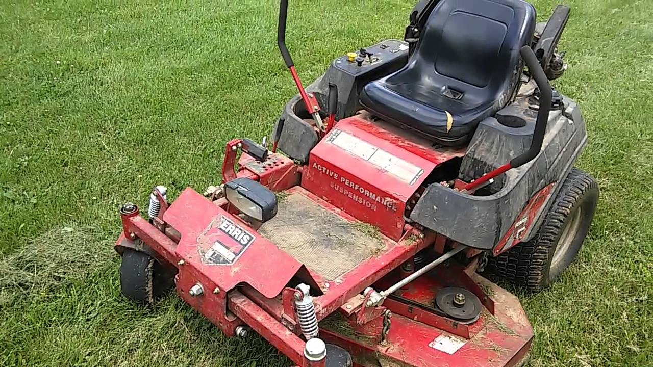 The Ferris 1500 zero turn 25 hp / 52 deck