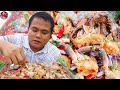 ตำปูกุ้งสดเนื้อแน่นเด้งกรุบๆ เผ็ดจ้วดจ้าดแข่งพายุโมลาเบ