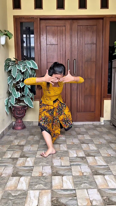 punteun yang punya gedruk🙏🏼 masih belajar🥰 #dance #gedruk #mberot #beranda #dancer #kebaya #viral
