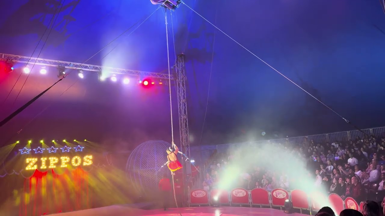 Aixa and Facundo at Zippos Circus 