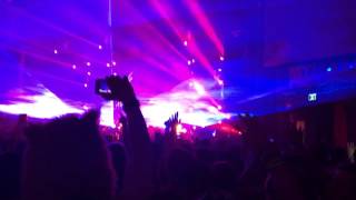 Audien - Sun & Wayfarer (Intro Edit) LIVE @Give Thanks 2015 San Jose