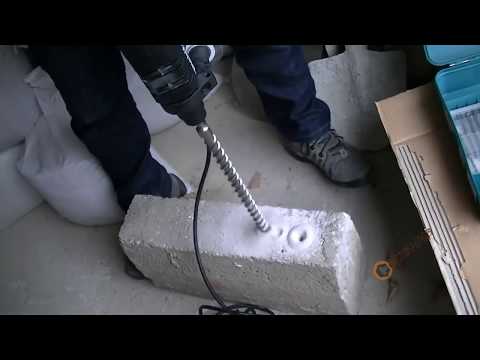 TEST Makita HR2810