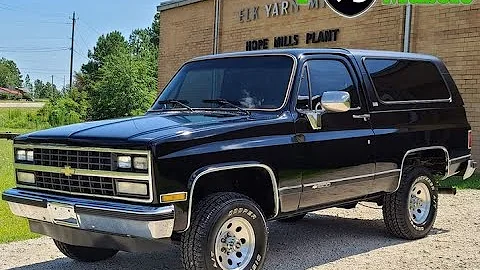 1989 K5 Blazer walkaround and cruise at I-95 Muscle (4K)