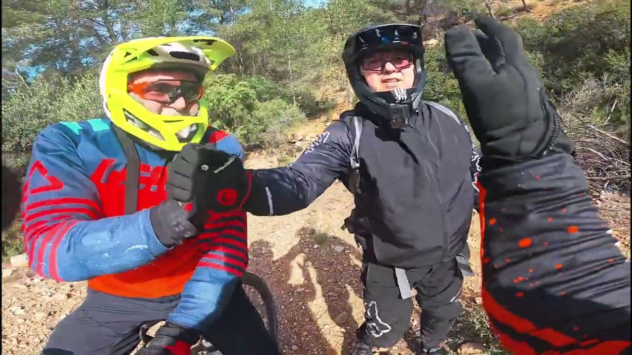 Enduro en la zona de la Sierra Calderóna con 2 Sherpas top 