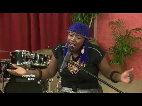 Amanda Black Performs Ndizele Wena