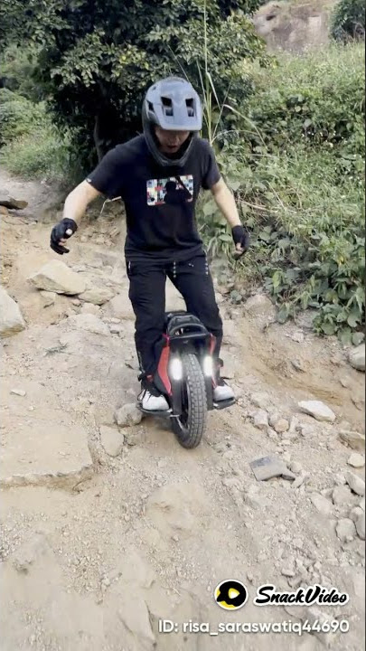 atraksi motor roda satu