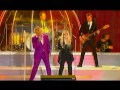 Rod Stewart & Stevie Nicks sing "Young Turks" (live) in Hyde Park (2011)