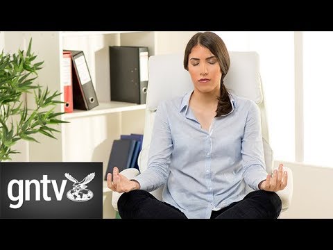 Video: 3 måter å gjøre kontoryoga på