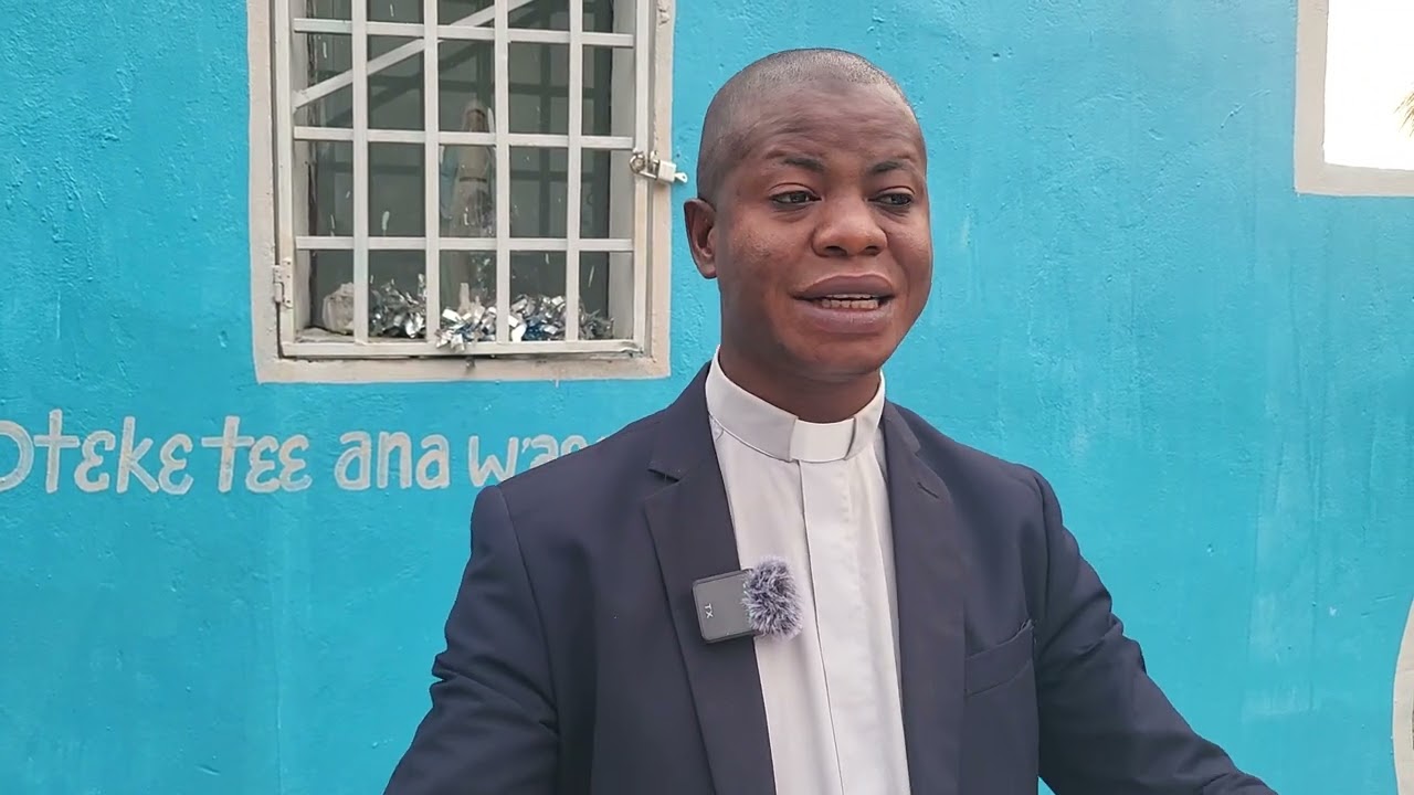 DYOOHO DY'OSANTO DYA YEESO, MARIYA LA YƆSƐFU. DAKO: ABBÉ FABIEN ONYA