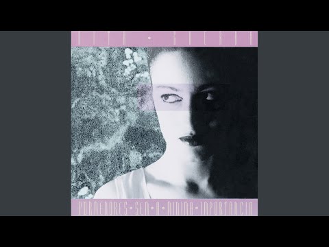 Rita Guerra — Pormenores Sem A Mínima Importância