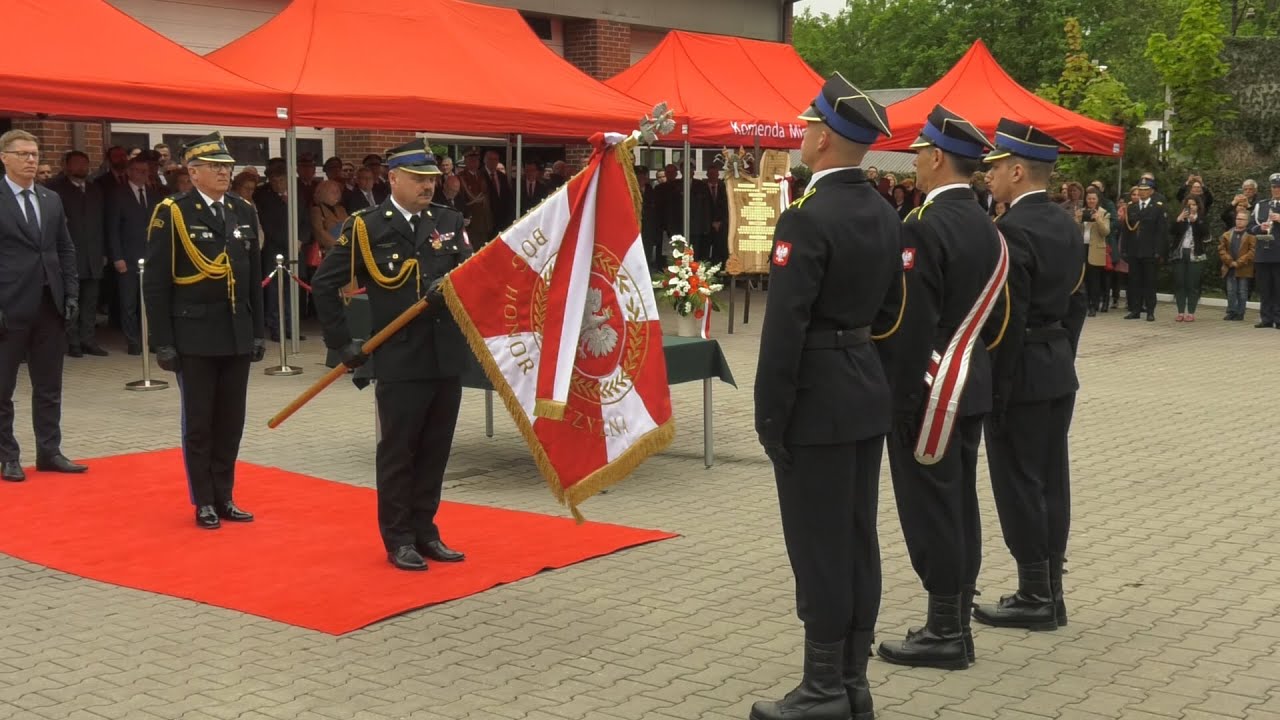 Nadanie sztandaru KM PSP w Świętochłowicach