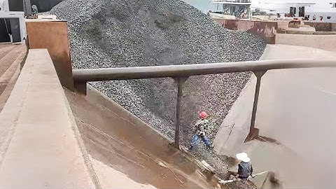 Barge Unloading 4510 Tons of Small Cobblestone - Part 5 - Relaxing Video - Vlog of Work on the Barge