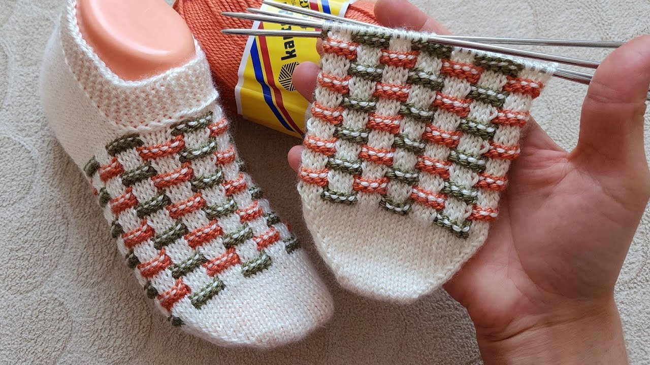 Desenli çok güzel beşşiş patik modeli ✅️ #beşşişpatik ✅️ @divapatik