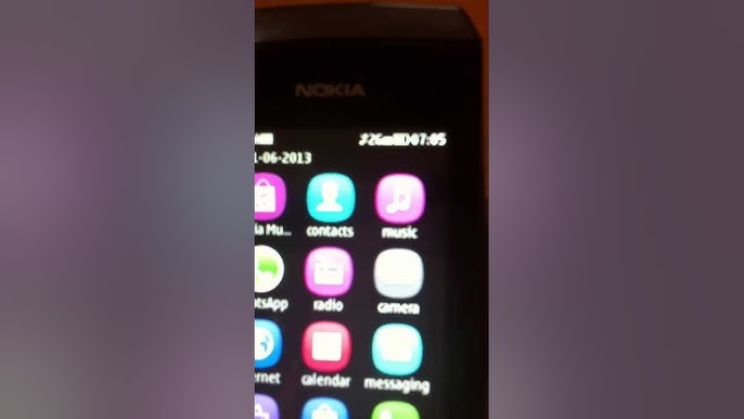 Nokia 305 - YouTube