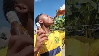 BINGWA WA KUNYWA POMBE KALI AFRICA BINGWA WA KUNYWA POMBE KALI AFRICA