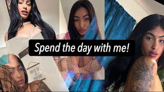 Spend the day with me as a webcam/onlyfans model!