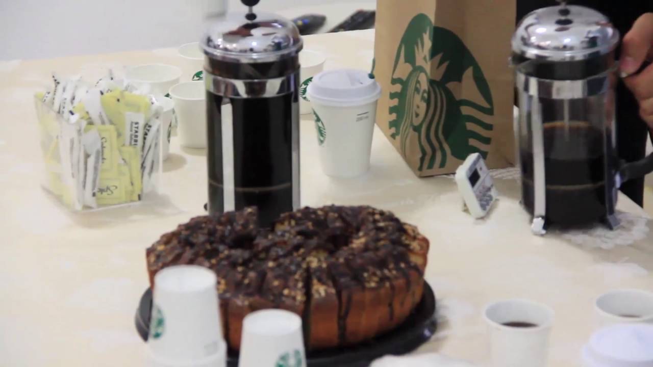 Presentación de Cata de Café por Starbucks en Clínica San
