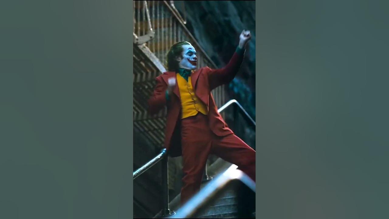 Joker 2019 на лестнице
