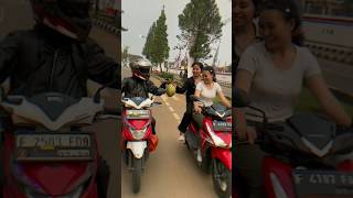 Sedih Semua Pada Bahagia