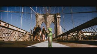 Geico Brooklyn Bridge feat Cant Stop Me By Crown