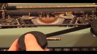 タイプライターのインクリボン交換 Olivetti Lettera 32