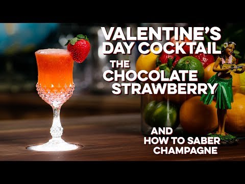 valentine’s-day-strawberry-cocktail-|-how-to-drink