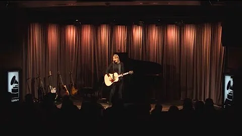 Taylor performs "Blank Space" at The GRAMMY Museum