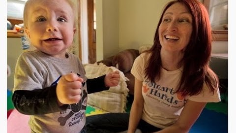 Why learning sign language benefits everyone - @MySmartHands talks viral video