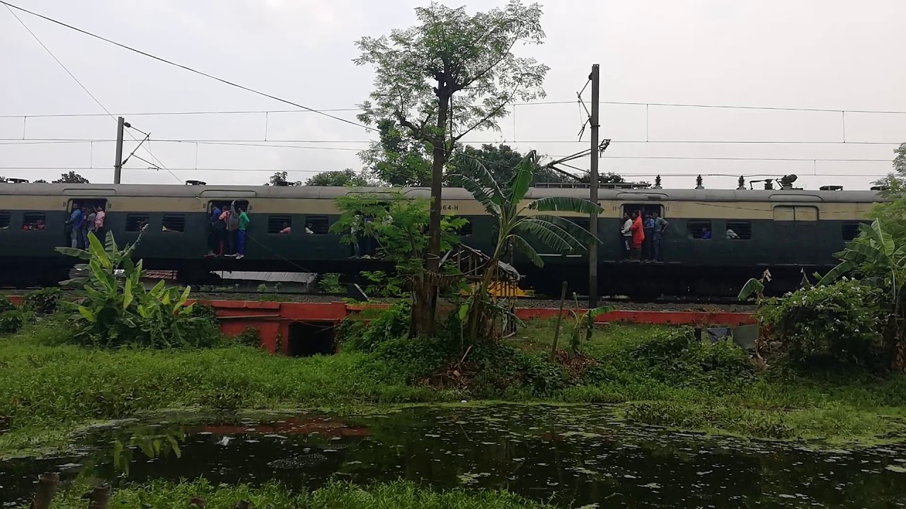 Sealdah Bongaon Local Passing Through Rural Bengal YouTube