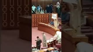 Senator Mushtaq protested during president’s speech | #Shorts