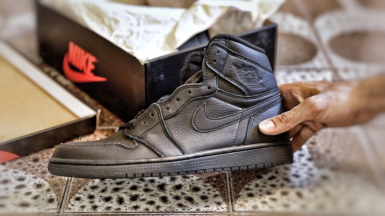 air jordan 1 high og triple black