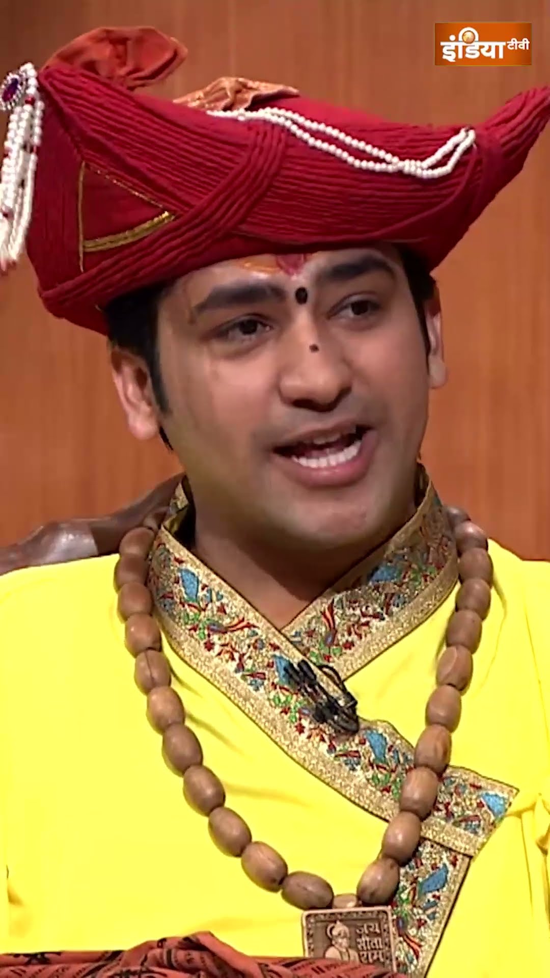 #aapkiadalat की #dhirendrashastri ने अपने बचपन के संघर्ष की कहानी सुनाई #bababageshwar #shorts