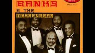 Willie Banks and The Messengers-God Is Still In Charge chords