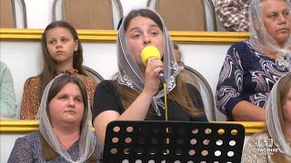 В небе кружится беспечно птица гордая / Песня