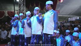 MRINDING RIBUAN JAMAAH BERDIRI MELANTUNKAN MARS BANSER , ANSOR, AZZAHIR