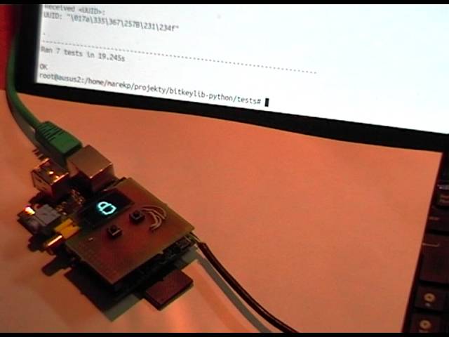 Trezor: Raspberry Pi shield - Unit Test Demo