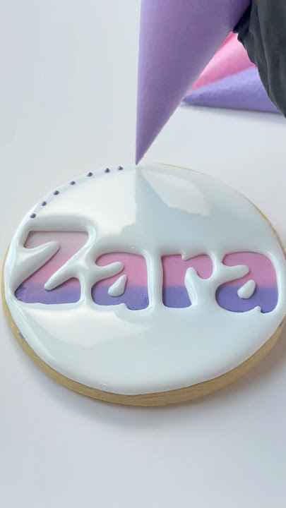 A Cookie for Zara✨What name should I try next? #cookiedecorating #name #zara #shorts