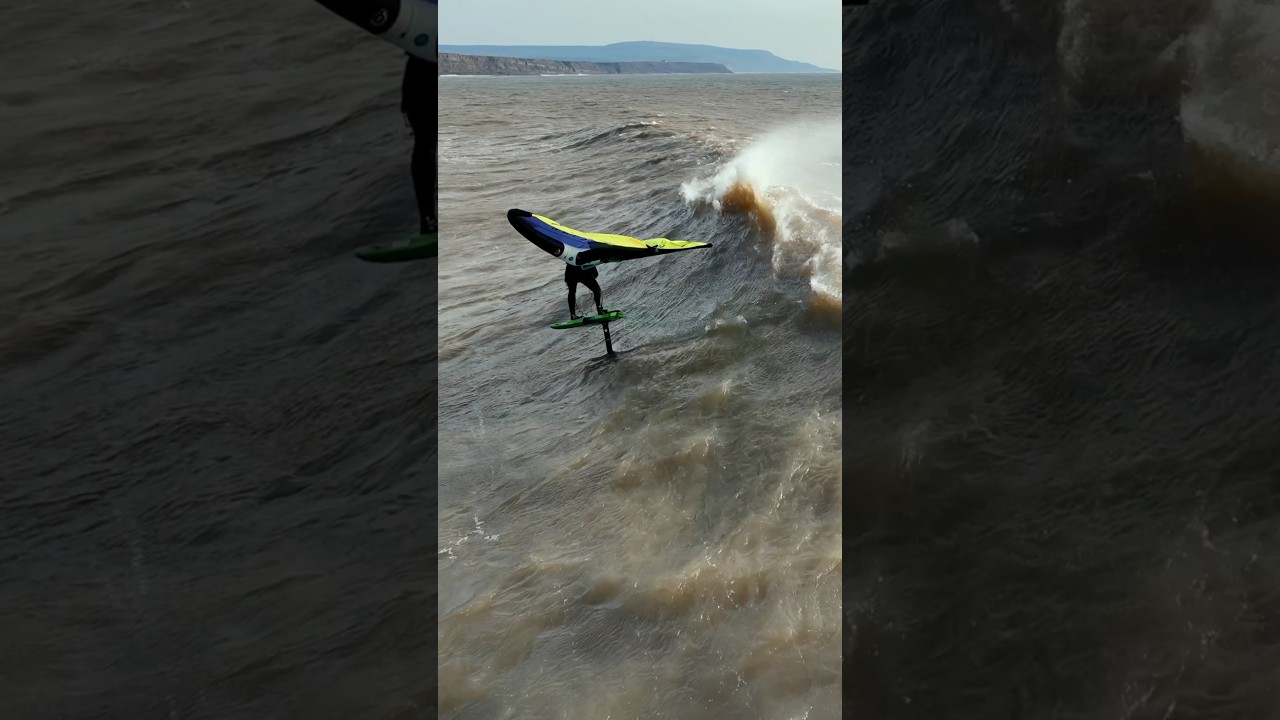 Wing clipped on an insane #wingfoil sesh! #courtintheact #watersport #foilwing #foilhub